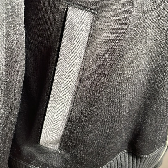 Men’s Puma Sports Jacket. - Picture 4 of 6